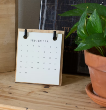 Imagen de calendario y planta